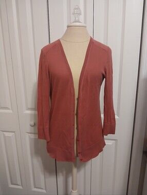 Ladies Ann Taylor Loft Outlet Short 3/4 Sleeved Pink Mauve Cardigan Medium